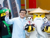 Jackie Chan nagyon komolyan vette a LEGO Ninjago filmet! 