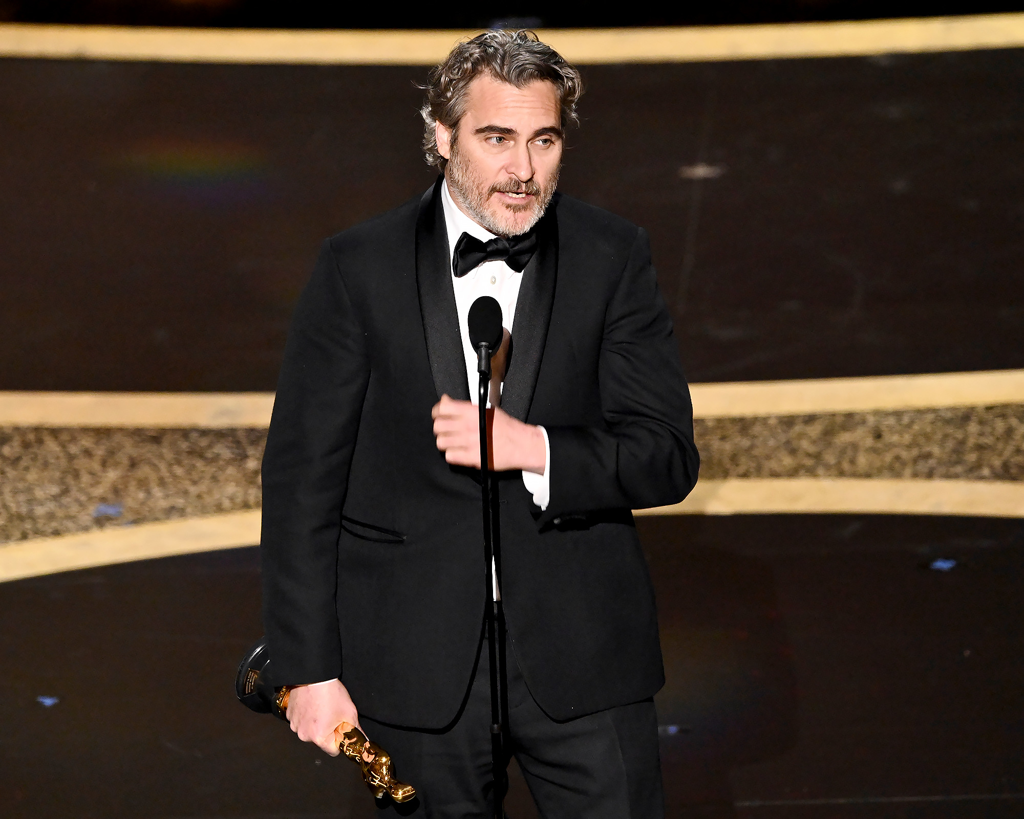 Joaquin-Phoenix-Wins-1st-Oscar-for-Best-Actor-Oscars-2020