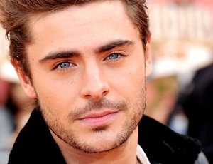 Zac Efron nem mondana nemet a meztelenkedésre 