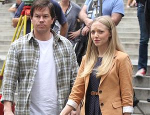 Lebukott Amanda Seyfried és Mark Wahlberg 