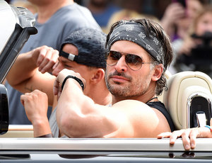 Őrült csajok sikongattak a Magic Mike XXL forgatásán 