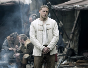 Charlie Hunnam így készült Arthur szerepére 